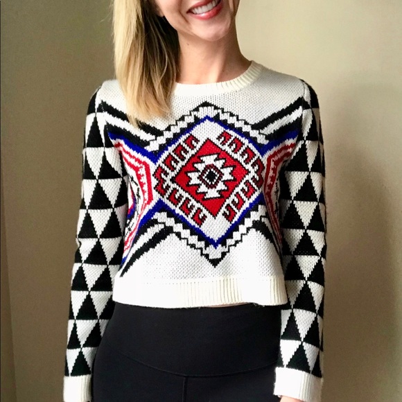 MINKPINK Sweaters - 🎈3 for $30🎈 MINKPINK cropped sweater